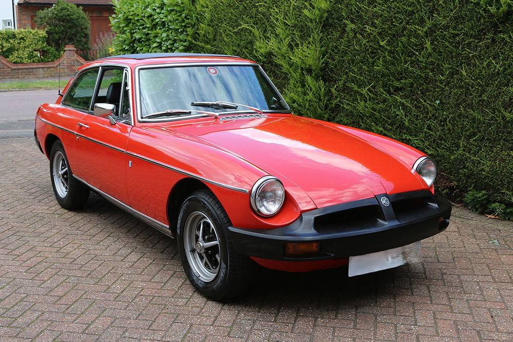 mgb gt.jpg