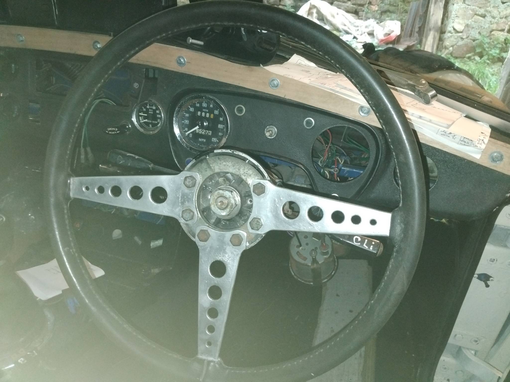 Volant MG B .jpg