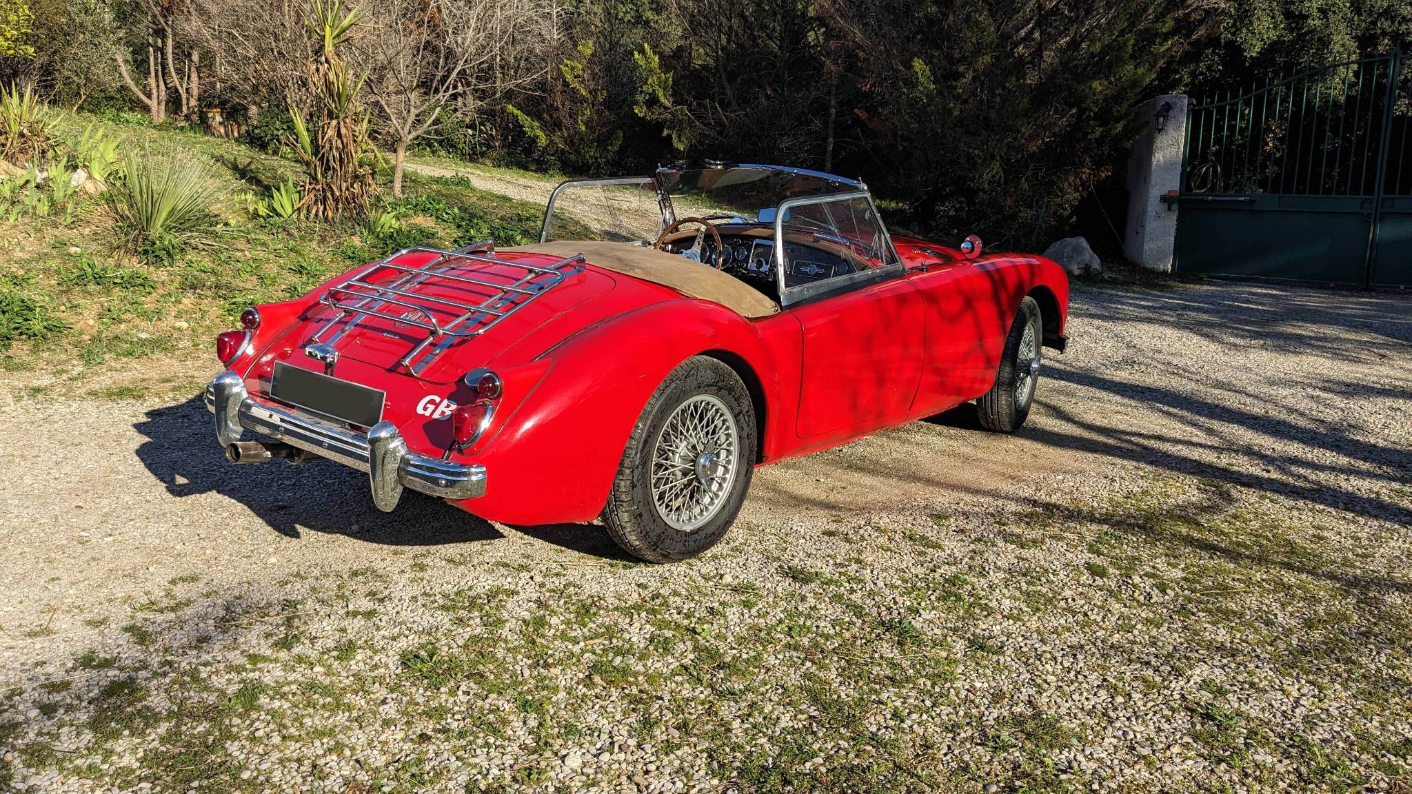 MGA06.jpg