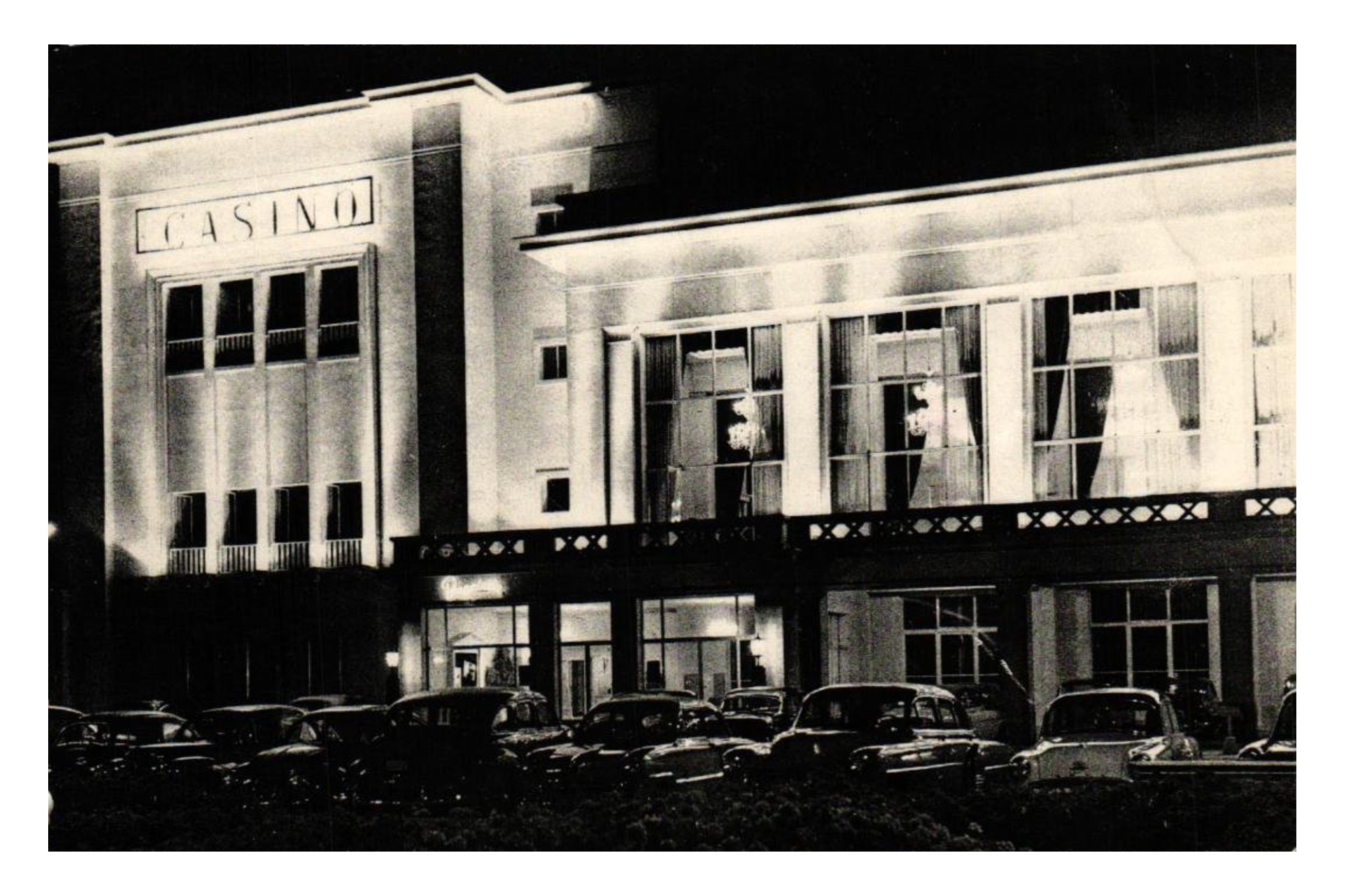 Knokke (B) le Casino.jpg