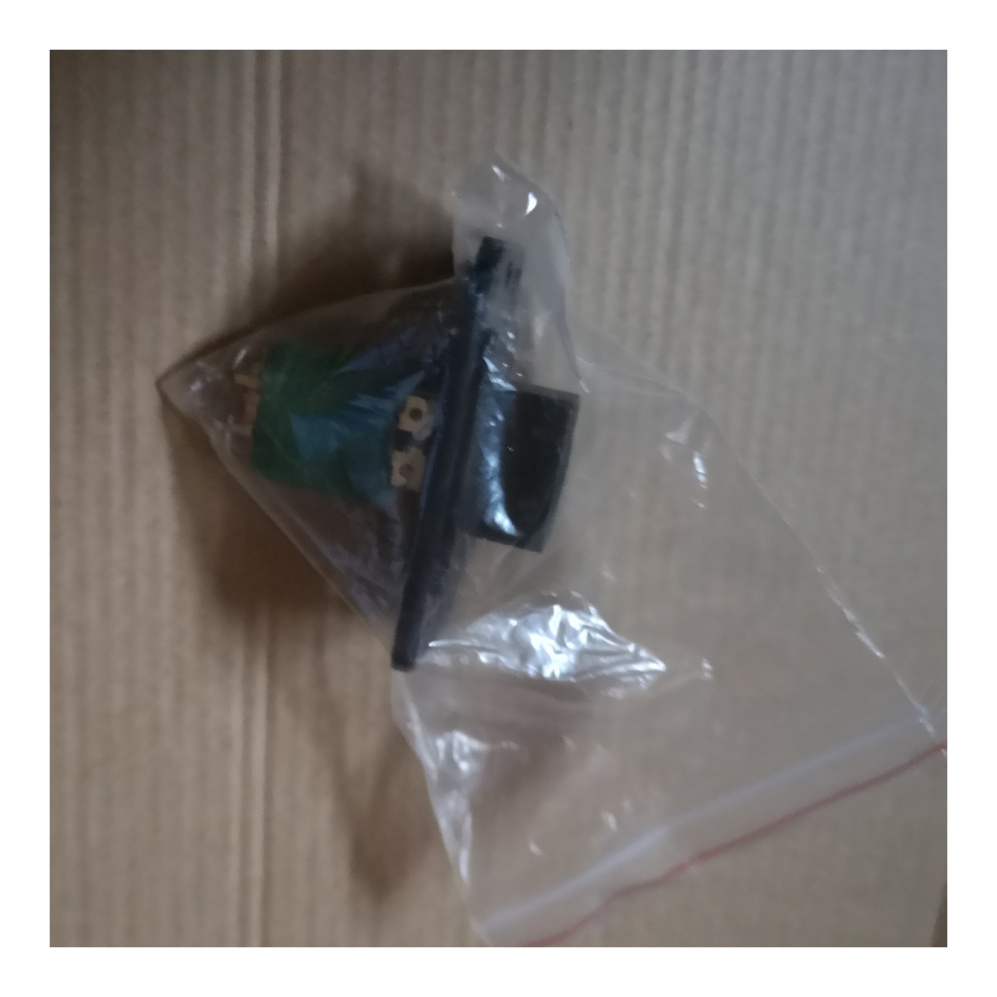 MG F résistance céramique ventilation 1.jpg